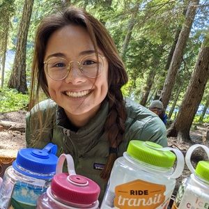 Meet your Posher, Maya